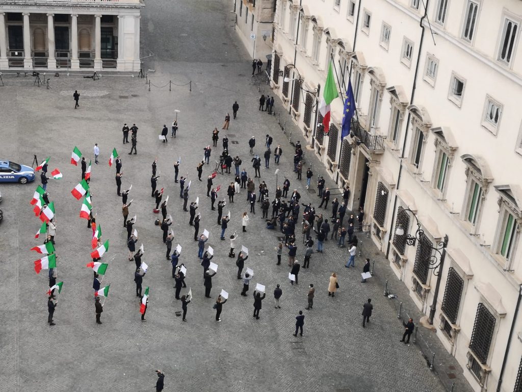 Manifestazione Meloni Fratelli d'Italia