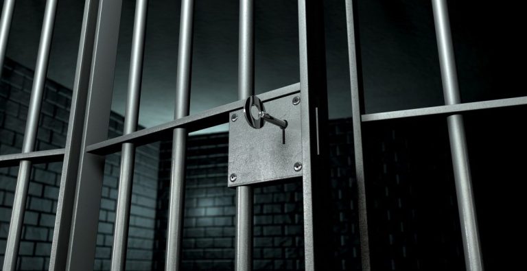 Boss mafiosi scarcerati carcere reato di tortura processo. Ergastolo ostativo