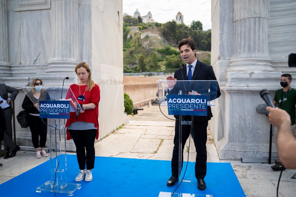 Francesco Acquaroli, candidato governatore nelle Marche, con Giorgia Meloni