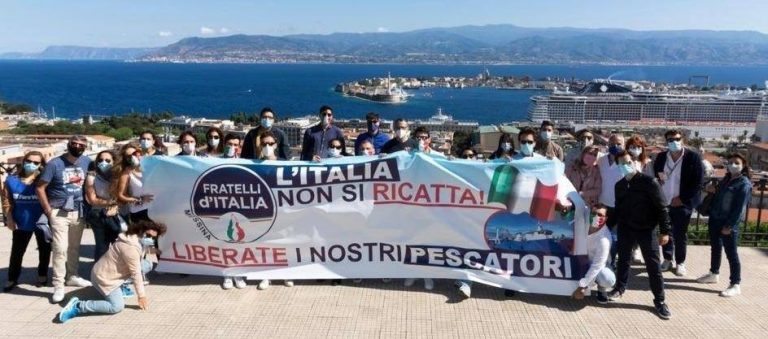 Pescatori italiani rapiti in Libia