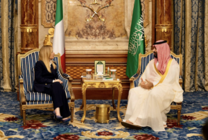 Meloni missione golfo